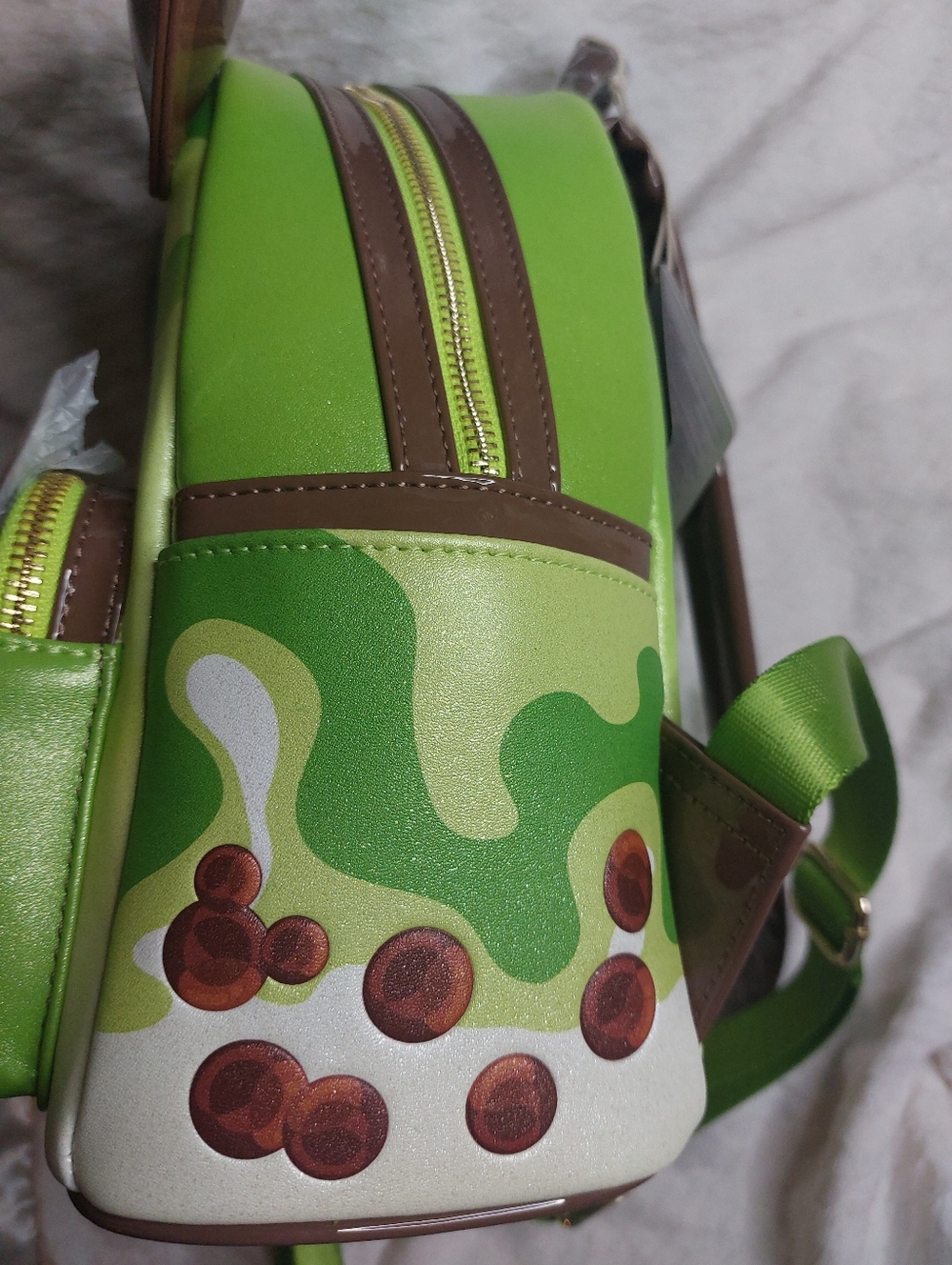 Loungefly Mickey Green BOBA cosplay NWT - Picture 8 of 9